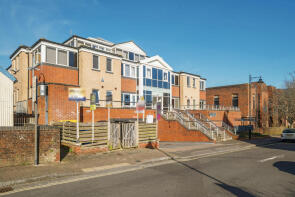 Flat 7, Park View Court, Victoria Street, Basingstoke RG21 3FJ