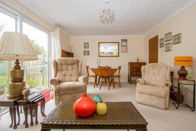 Lounge Dining Room.jpg