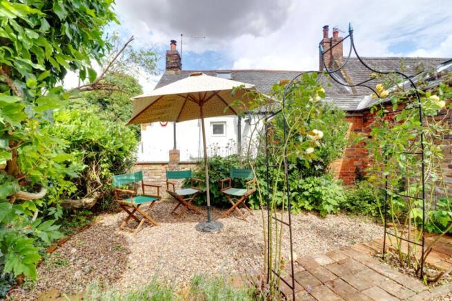 20. Garden 2