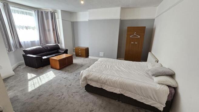 House of Multiple Occupation for sale Image 10