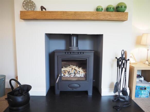 Lounge: Multi-Fuel Burner 284