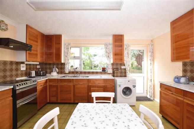 Kitchen/Breakfast Room