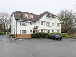 6, Heron House, Two Rivers Way, Newbury RG14 5UL