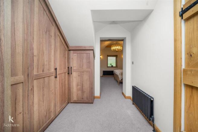 2 bed House for sale Image 11