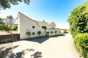 Rein House, Lotherton Lane, Aberford, Leeds LS25 3DZ