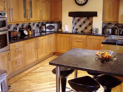 Breakfast/Kitchen
