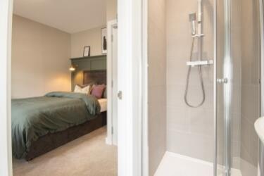 Sml_Lrg_Room 4.5 (1)