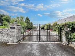 West Paddock, Brendon View Close, Barry CF62 3ER