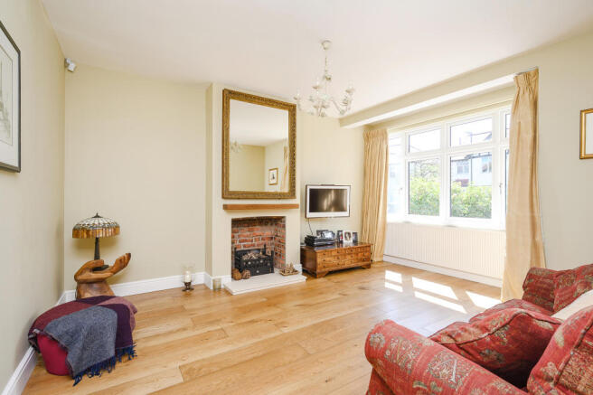 70 Aylward Road-2