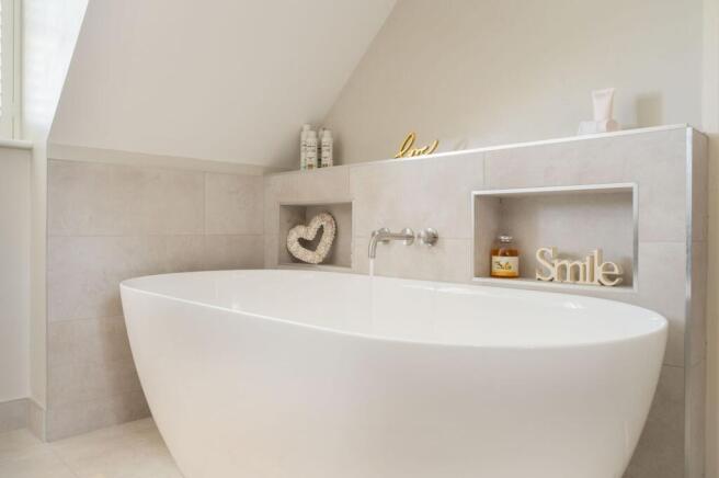 Freestanding Bath in Principal Ensuite