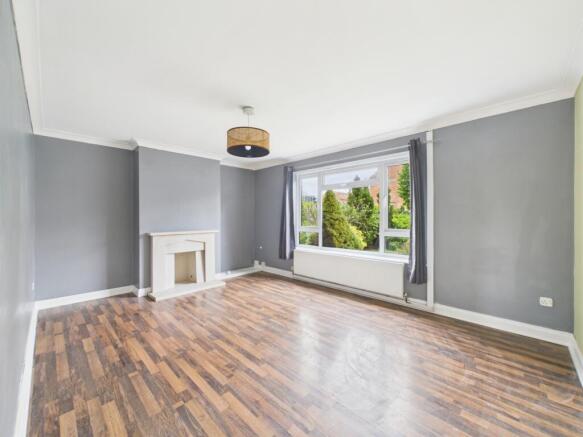 CAM01791G0-PR0202-STILL021