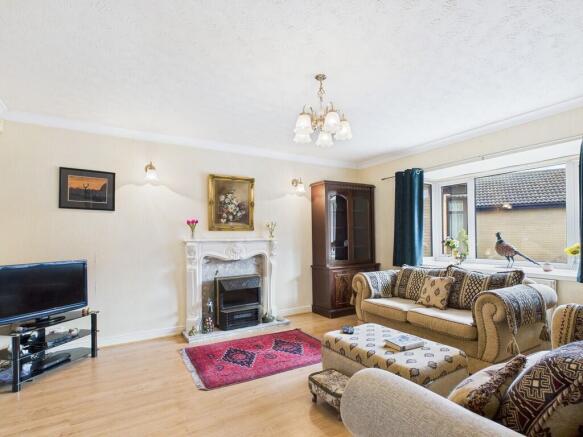 CAM03582G0-PR0082...