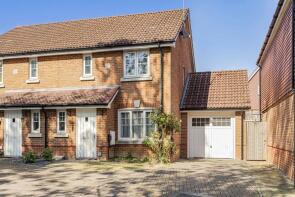 96, Garstons Way, Holybourne, Alton GU34 4BQ
