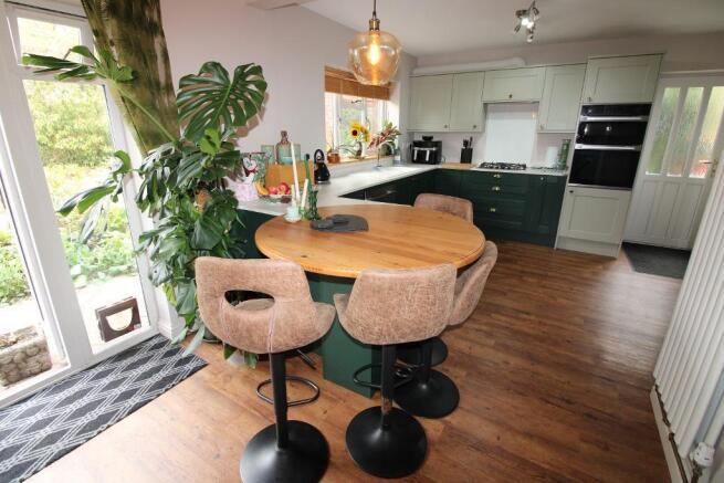 Kitchen / Diner