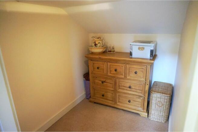 Walk-in Wardrobe