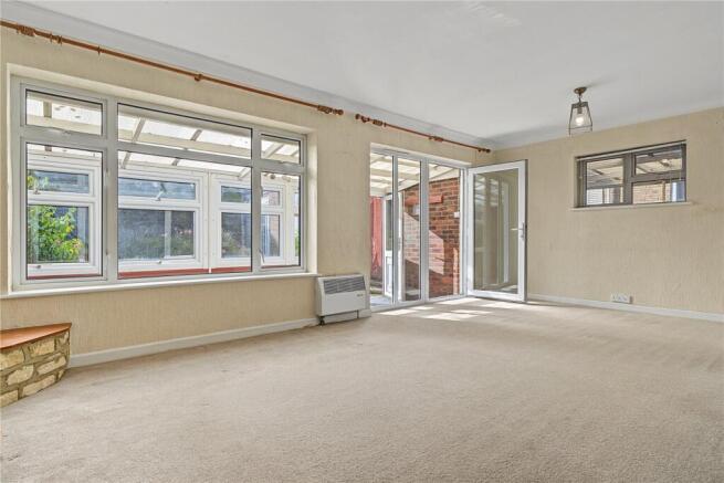 Queens Drive, Swindon, Wiltshire, SN3 photo 2