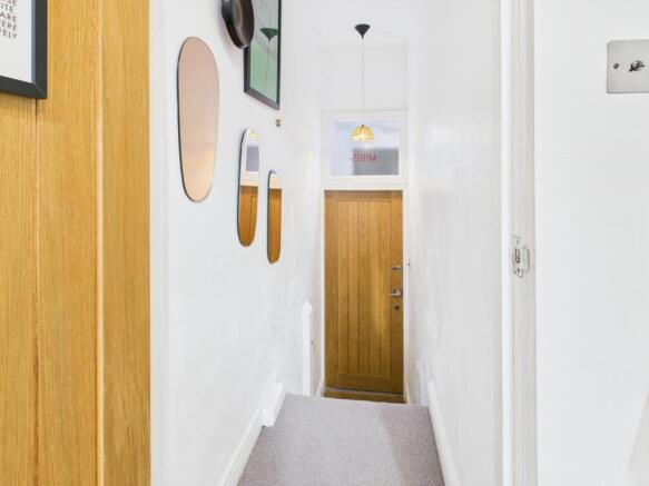 2 bed Maisonette for sale Image 6