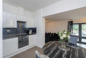 Flat 21, Vista House, Lincoln Road, Dorking RH4 1GP
