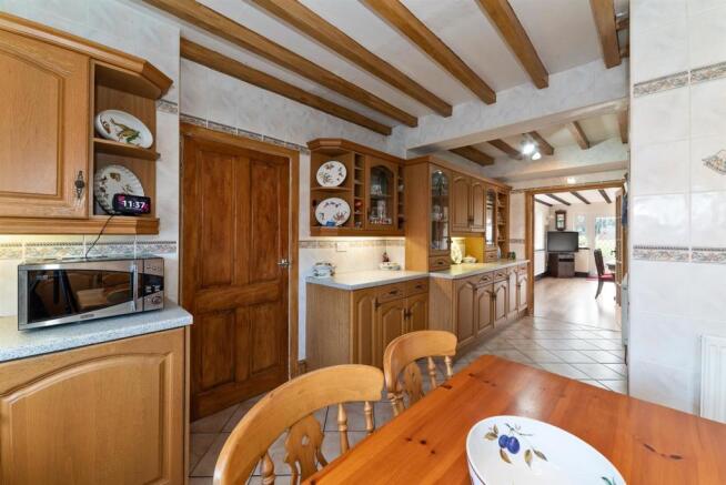 ElwyCottage Rhuddlan_MediumRes_21.jpg