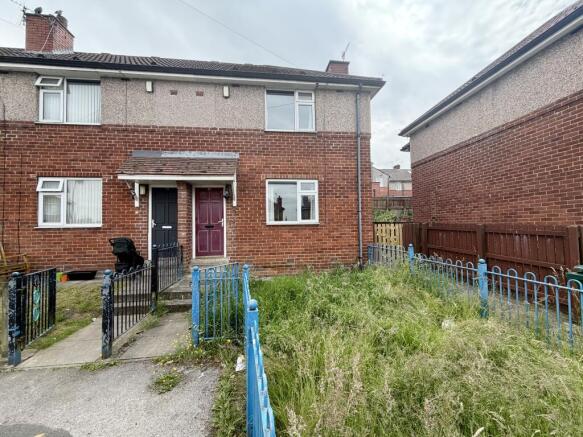 2 bed Semi-Detached to rent in bradford