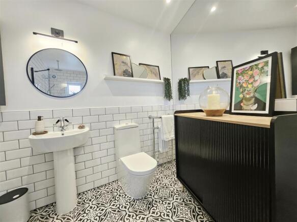 En-Suite (Master)