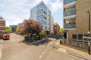 Flat 19, 56, Lant Street, London SE1 1RE