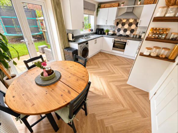 Kitchen / Diner