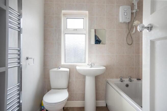 2 bed Semi-Detached for sale Image 9
