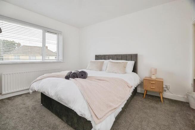3 bed Semi-Detached for sale Image 10