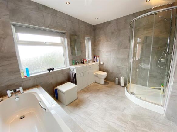 bath 2.jpg