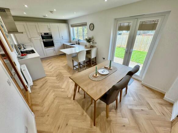 Colville Crescent, Glengarnock dining kitchen