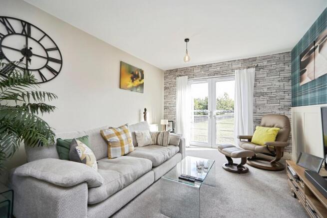 2 bed Apartment for sale Image 4