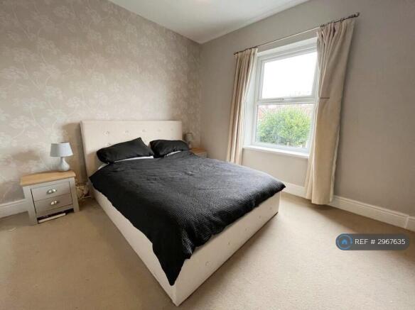 2 bed Terraced to rent Image 7