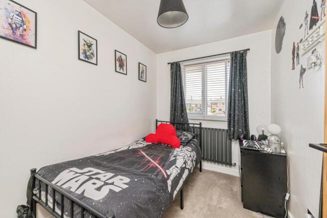 4 bed Semi-Detached for sale Image 10