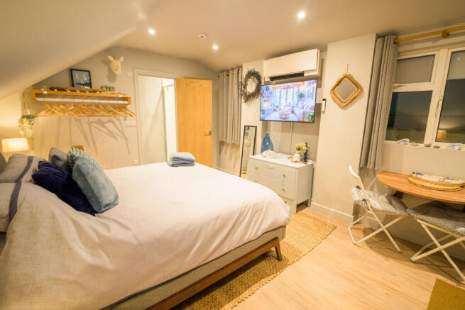 HIDEAWAY ANNEX