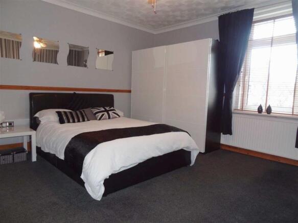 BEDROOM 1