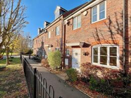 2, Cassell Close, Grays RM16 3HQ