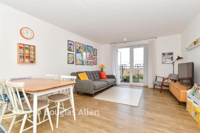 Lounge/Diner/Kitchen
