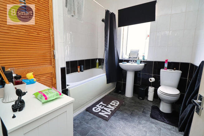 2 bed Terraced for sale Image 7