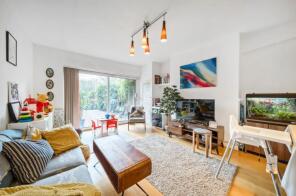 Flat D, 70, Muswell Hill Road, Hornsey, London N10 3JR