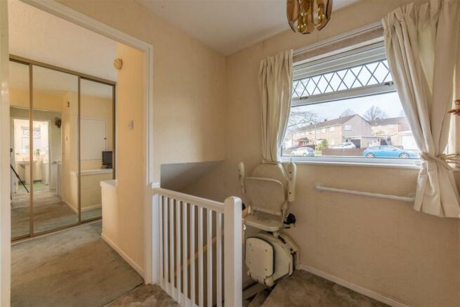 22 Keats Close-6.jpg