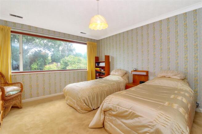 Bedroom 2 (Rear)