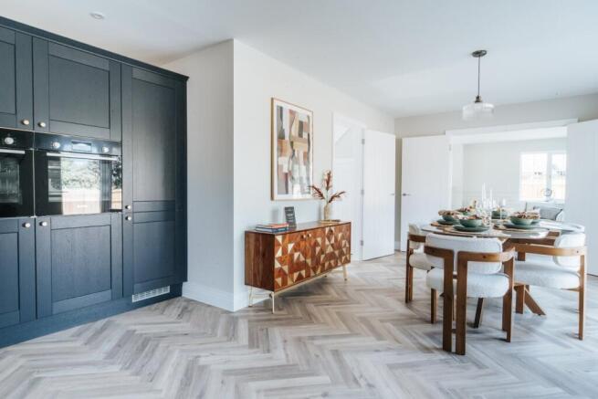 Show Home Dining