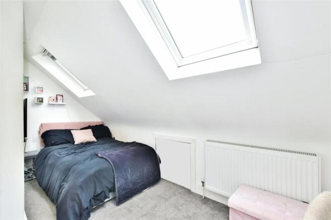 Bedroom 3 - View 1
