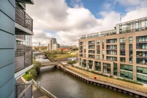 Flat 14, 30 Thomas Frye Court, High Street, Stratford, London E15 2PS
