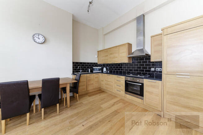 flat 2 jarico house4