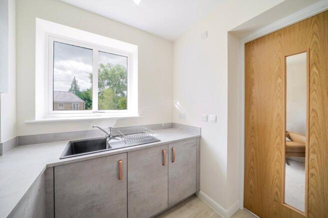 1 bed Apartment to rent Image 5
