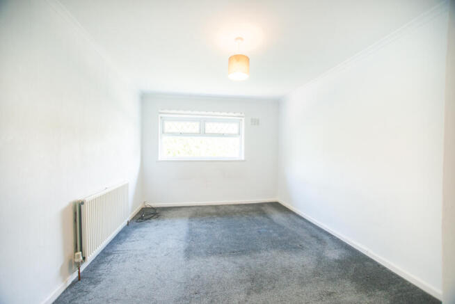 3 bed End of Terrace to rent Image 6