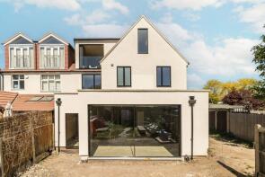 32, Lancaster Gardens, Kingston Upon Thames KT2 5NL