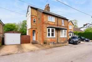 Carinya, Station Road, Cookham, Maidenhead SL6 9BU